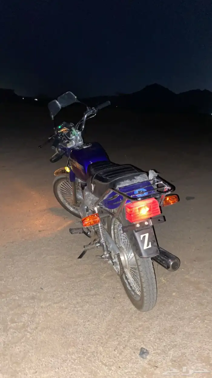 دباب Ax100 7
