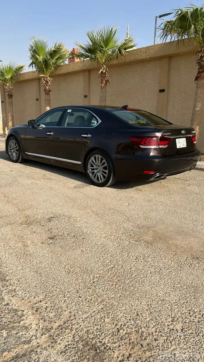 لكزس LS460 سعودي 2015 وكالة للبيع 2