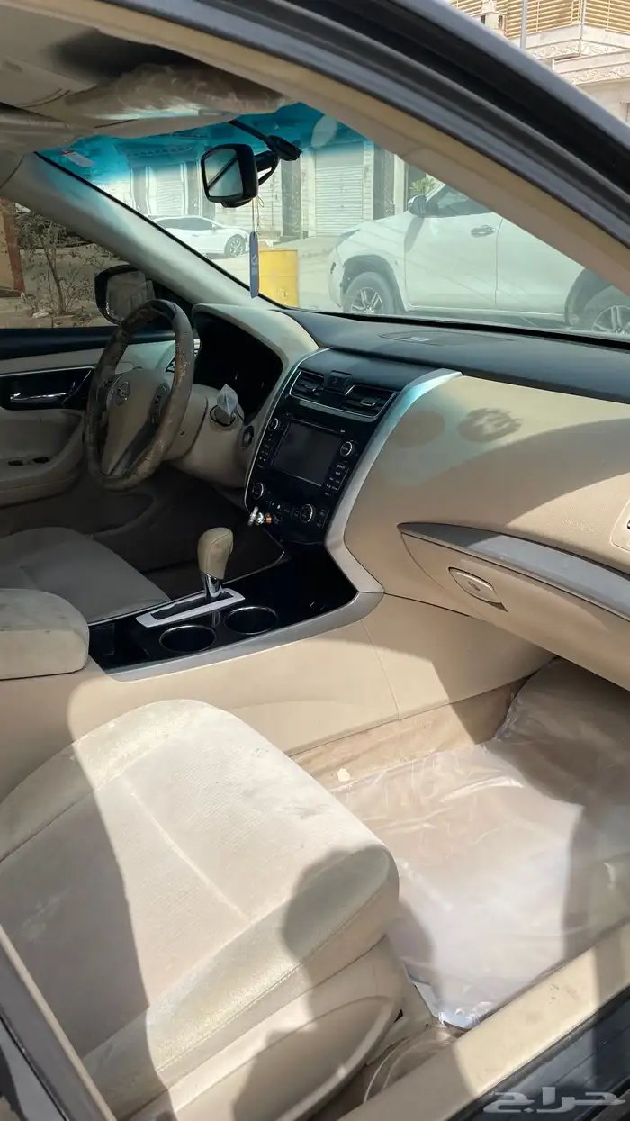 نيسان التيما 2013 4