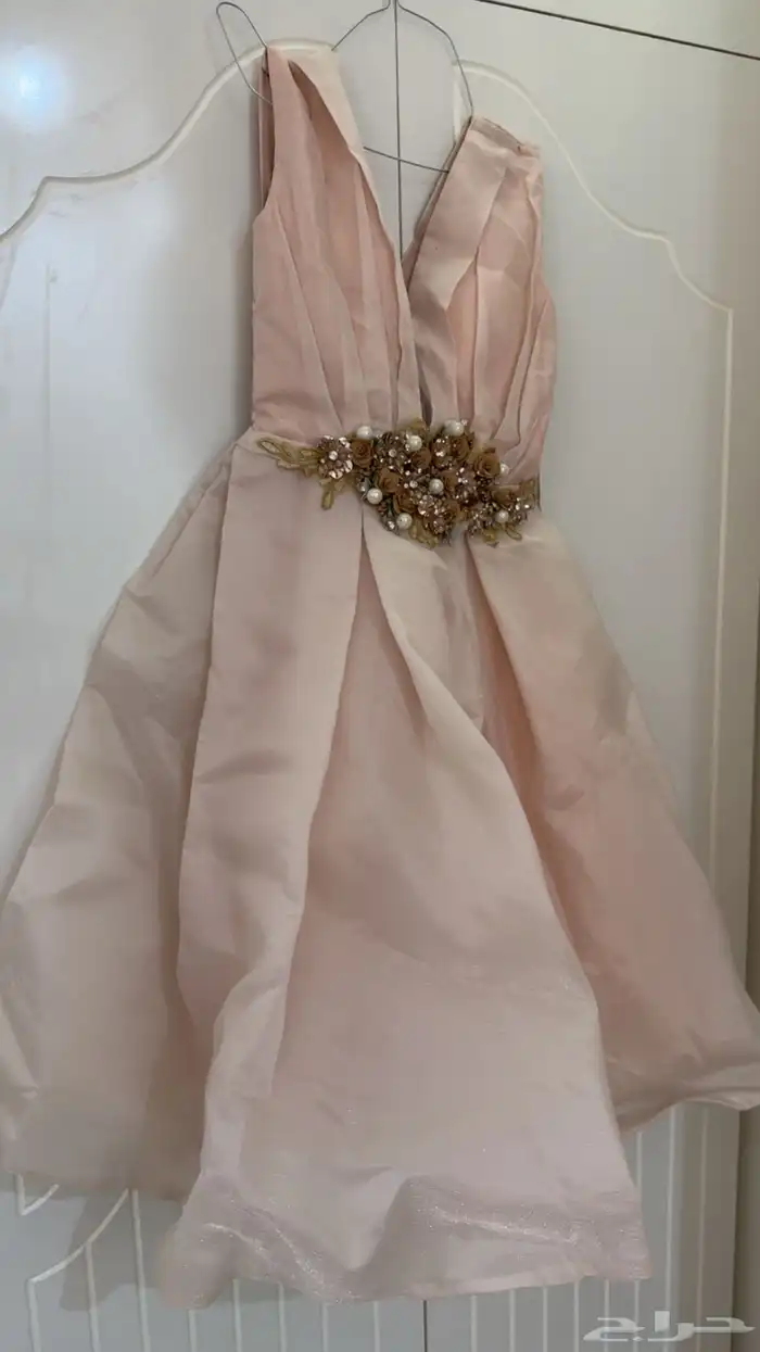 فساتين للبيع 7