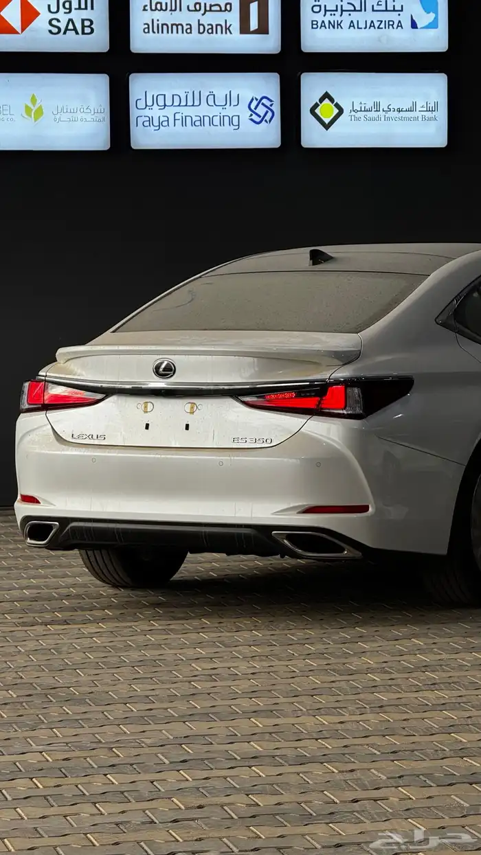 لكززس ES 350 CC بانوراما بريمي 2025 - 236.500 6
