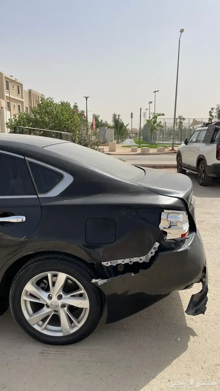 نيسان التيما 2013 8