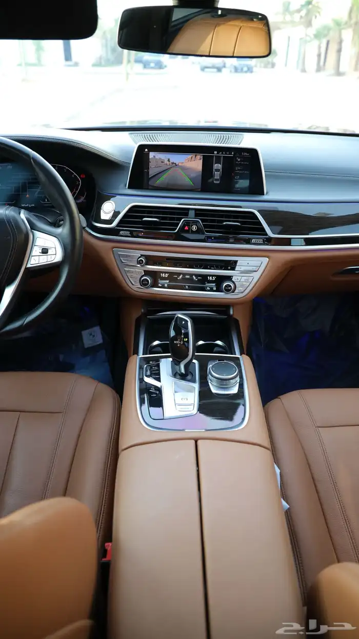 ناغي BMW .. وكالة ( شبه جديد ) 40