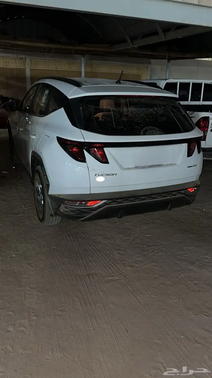 جيب هيونداي ابيض 1