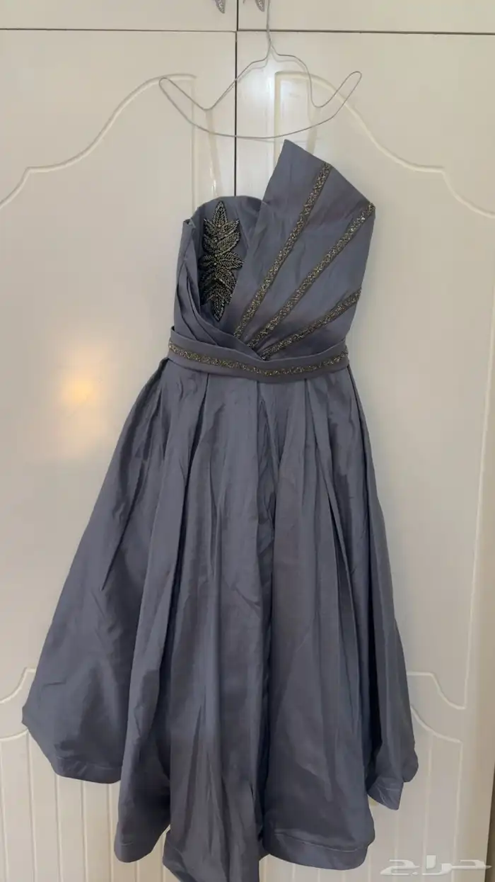 فساتين للبيع 4