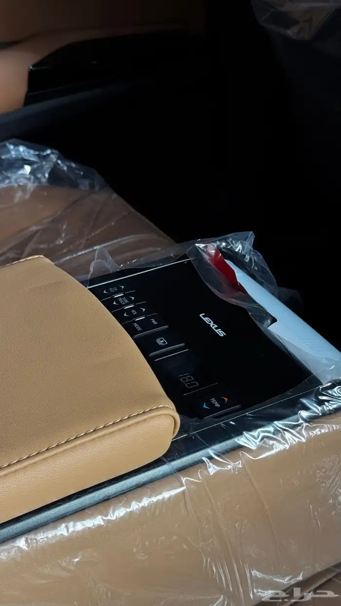 لكززس ES 350 CC بانوراما بريمي 2025 - 236.000 22