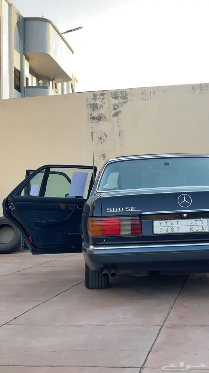 مرسيدس بنز 560SEL 16