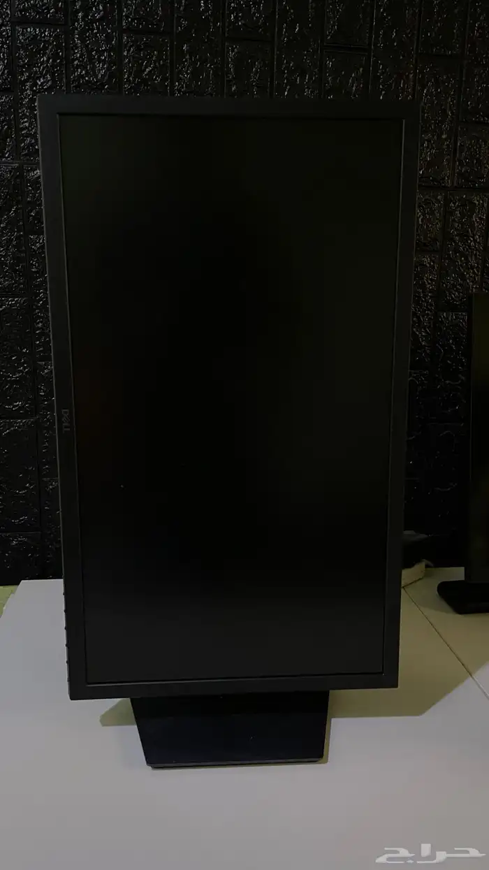 شاشة مكتب و قيمنق 4