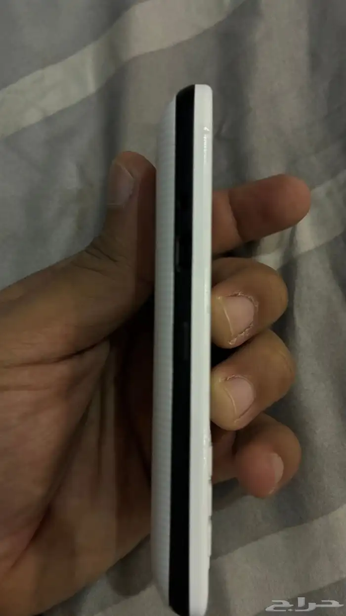 للبيع بلاك بيري كيرف 9720 3