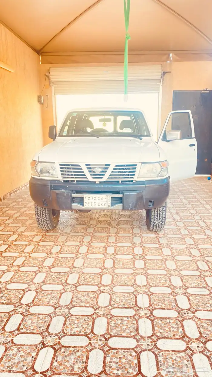 جيب نيسان باترول 2001 0