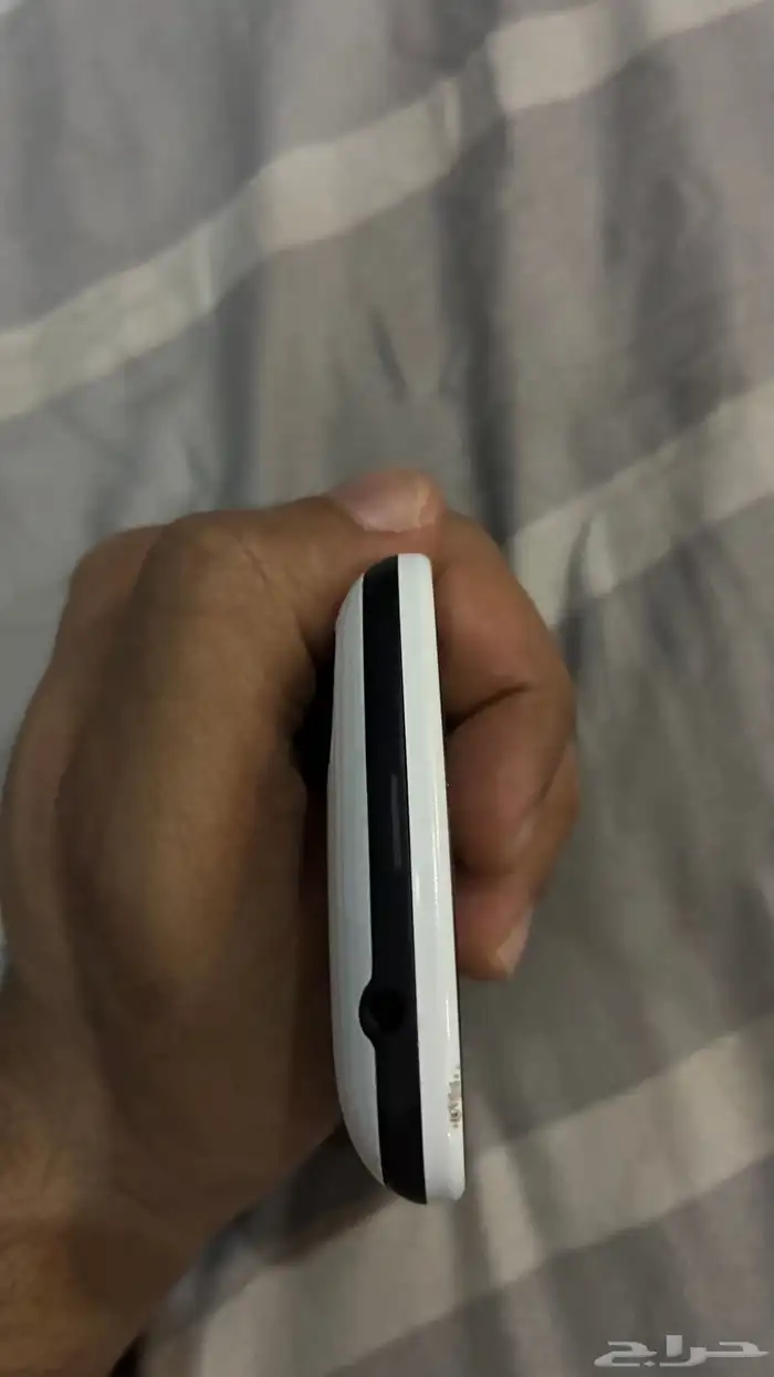 للبيع بلاك بيري كيرف 9720 5