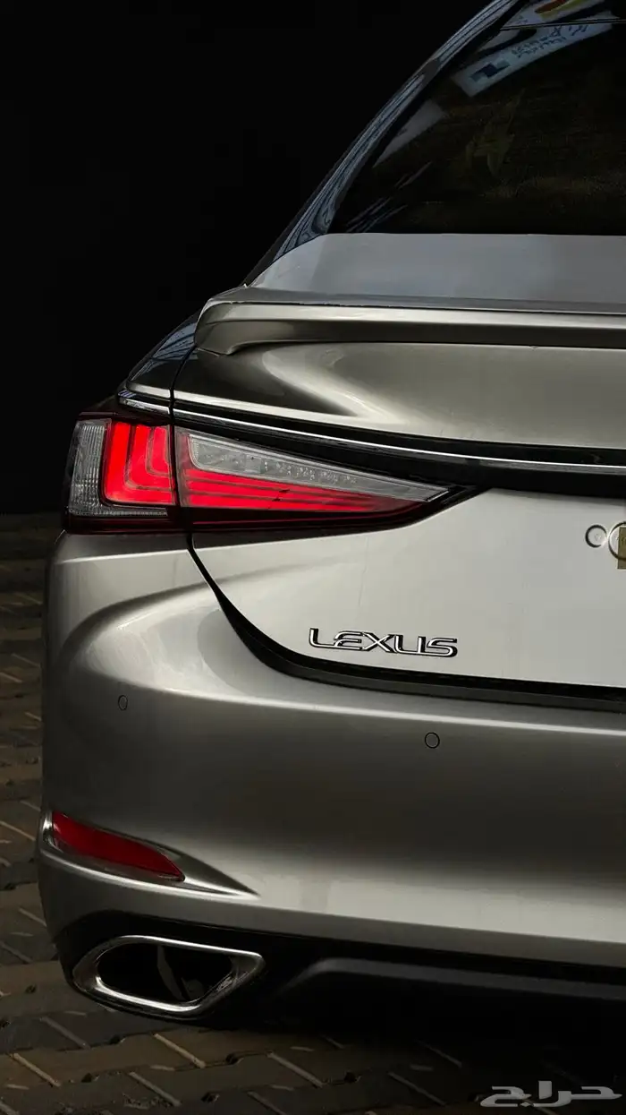لكززس ES 350 CC بانوراما بريمي 2025 - 236.000 9