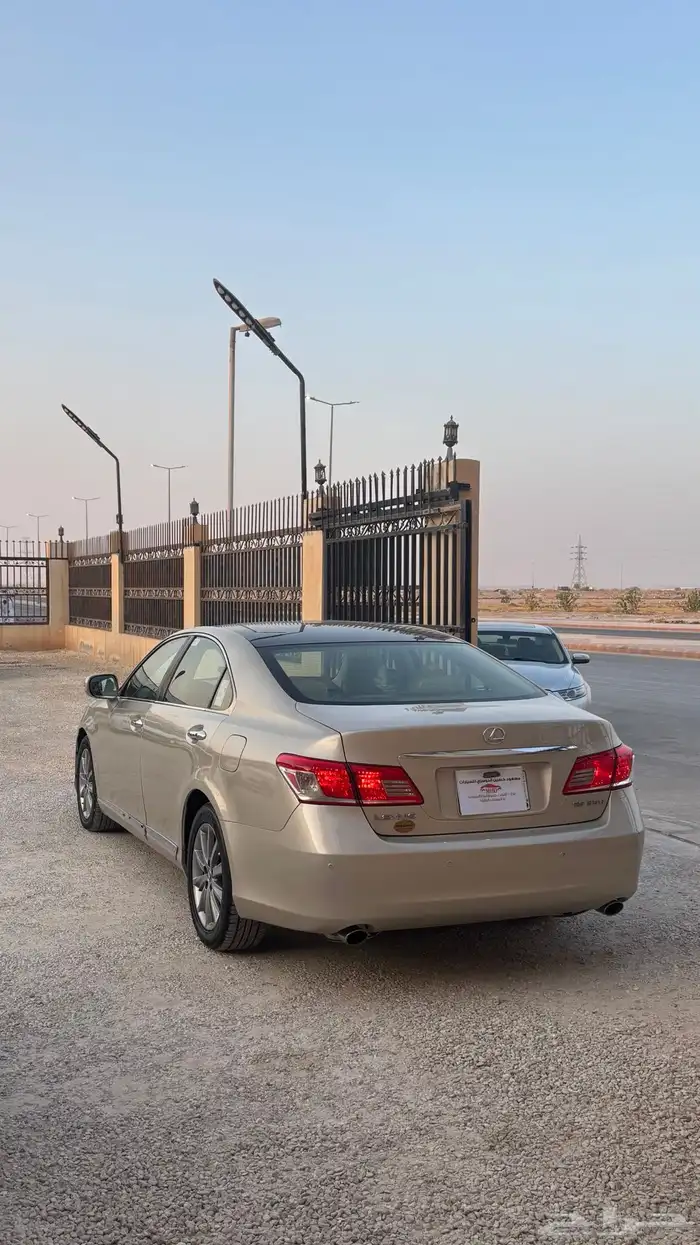لكزس es350 5