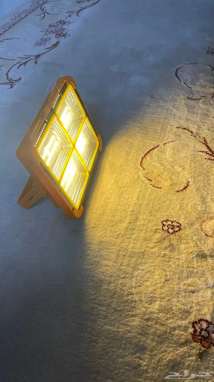 كشاف يعمل بالطاقة الشمسيه 8