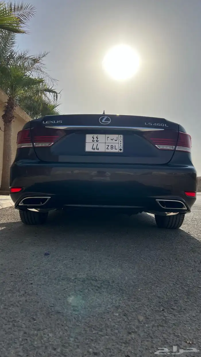 لكزس LS460 سعودي 2015 وكالة للبيع 9