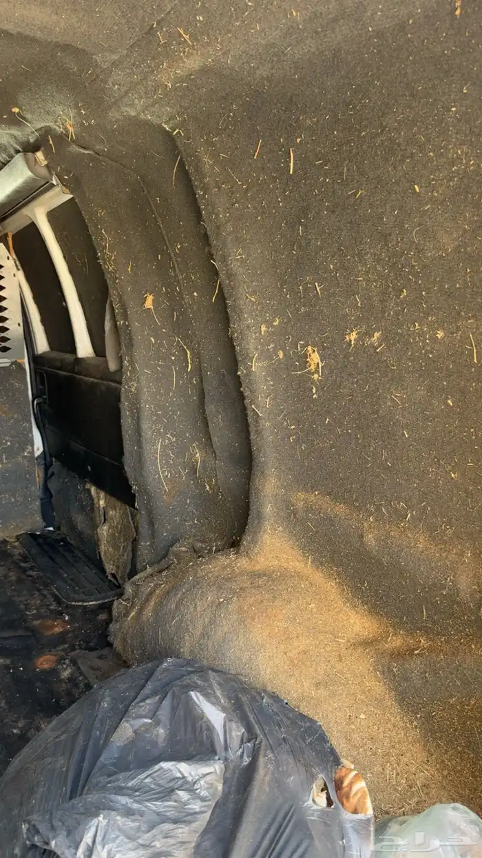 شفرولية فان موديل 2005 مسيوم ب 10 الالف ماشي 260 الف 8