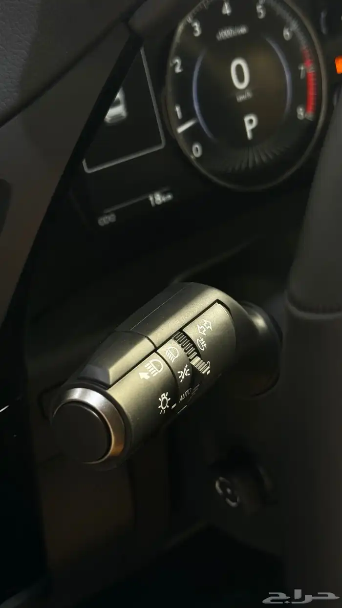 لكززس ES 350 CC بانوراما بريمي 2025 - 236.000 16