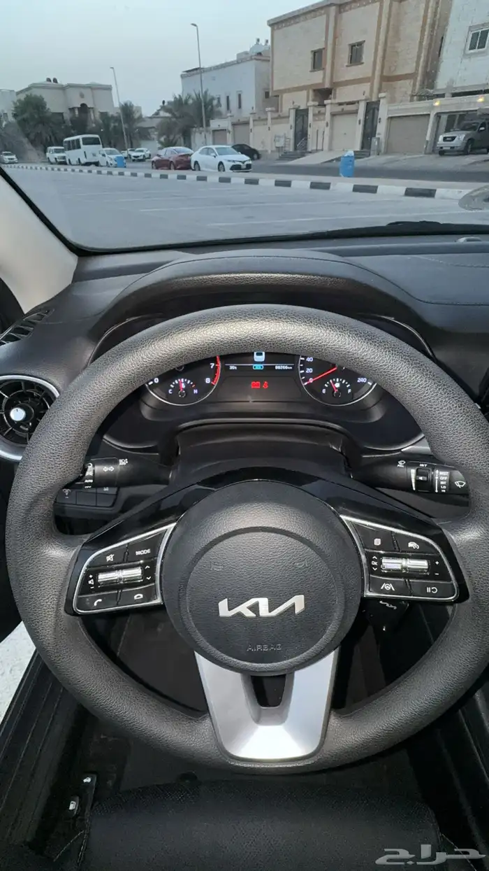 كيا K3 موديل 2022 رمادي بطاقة جمركية على الشرط 7