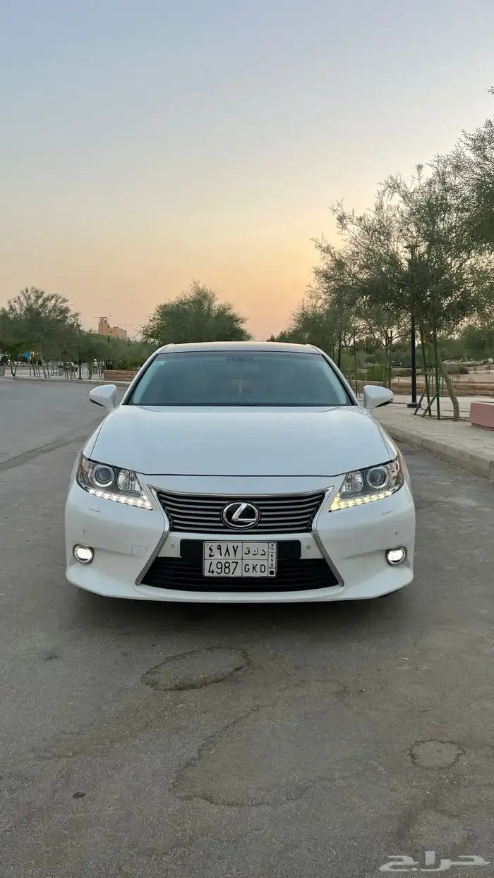 لكزس ES 350 مديل 2014 5