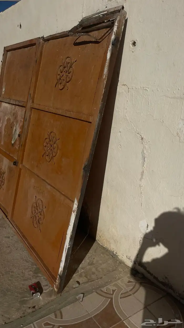 باب حديد كامل بس وده حديده من فوق تلحيم الباب مافيه اي مشكل 4