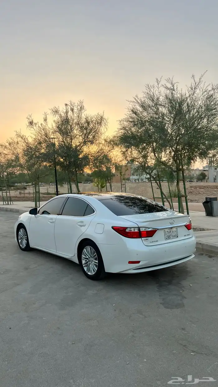 لكزس ES 350 مديل 2014 2