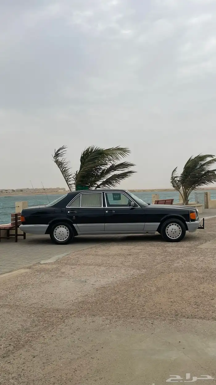 مرسيدس اسود 1990 للبيع المستعجل 8
