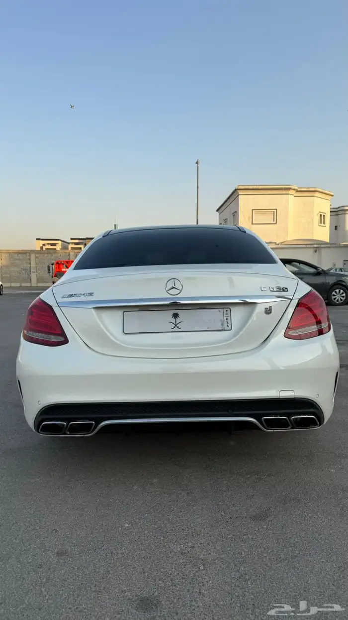 مرسيدس C63s جفالي 4 ازرار 1