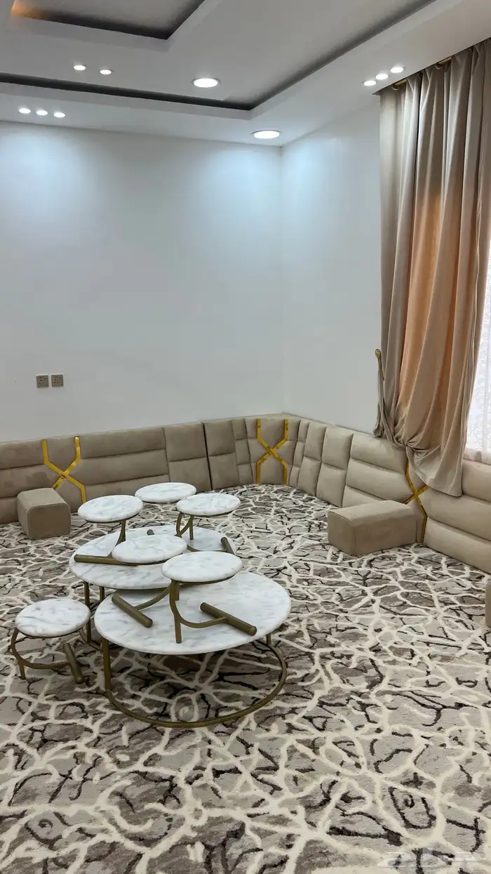 غرفة نساء 0