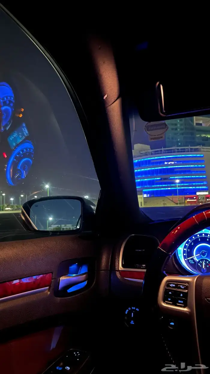 كرايزلر c300 )v6) 5