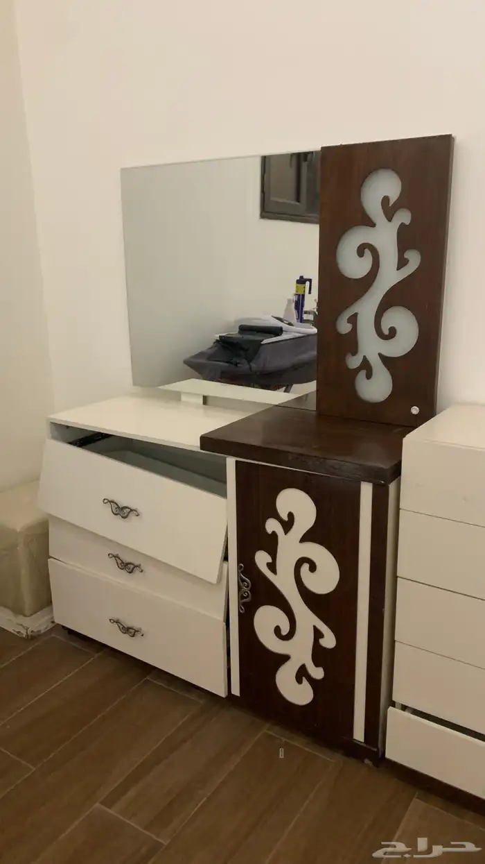 غرفة نوم سعرها 170 4