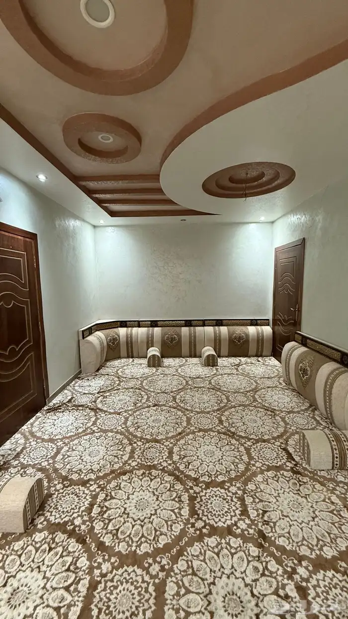 مجلس رجال للبيع 1