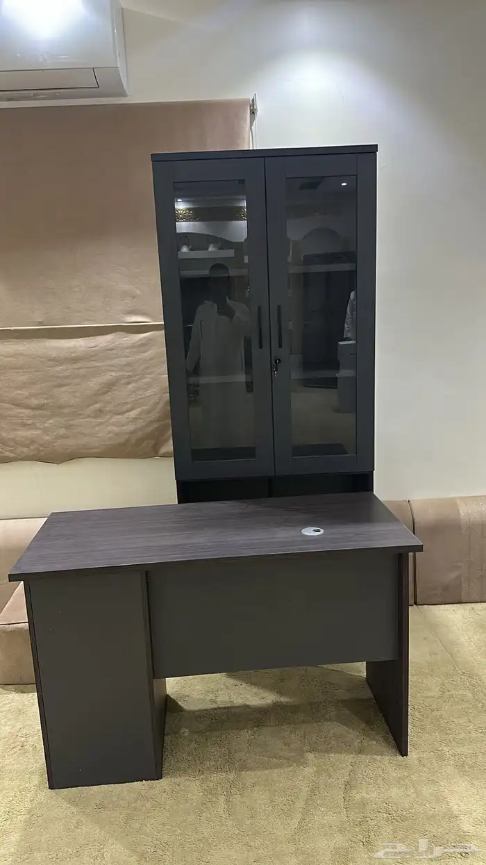 مكتب كامل 15