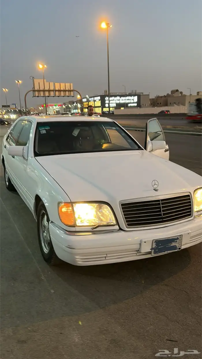 مرسيدس شبح 8 سلندر 1998 16