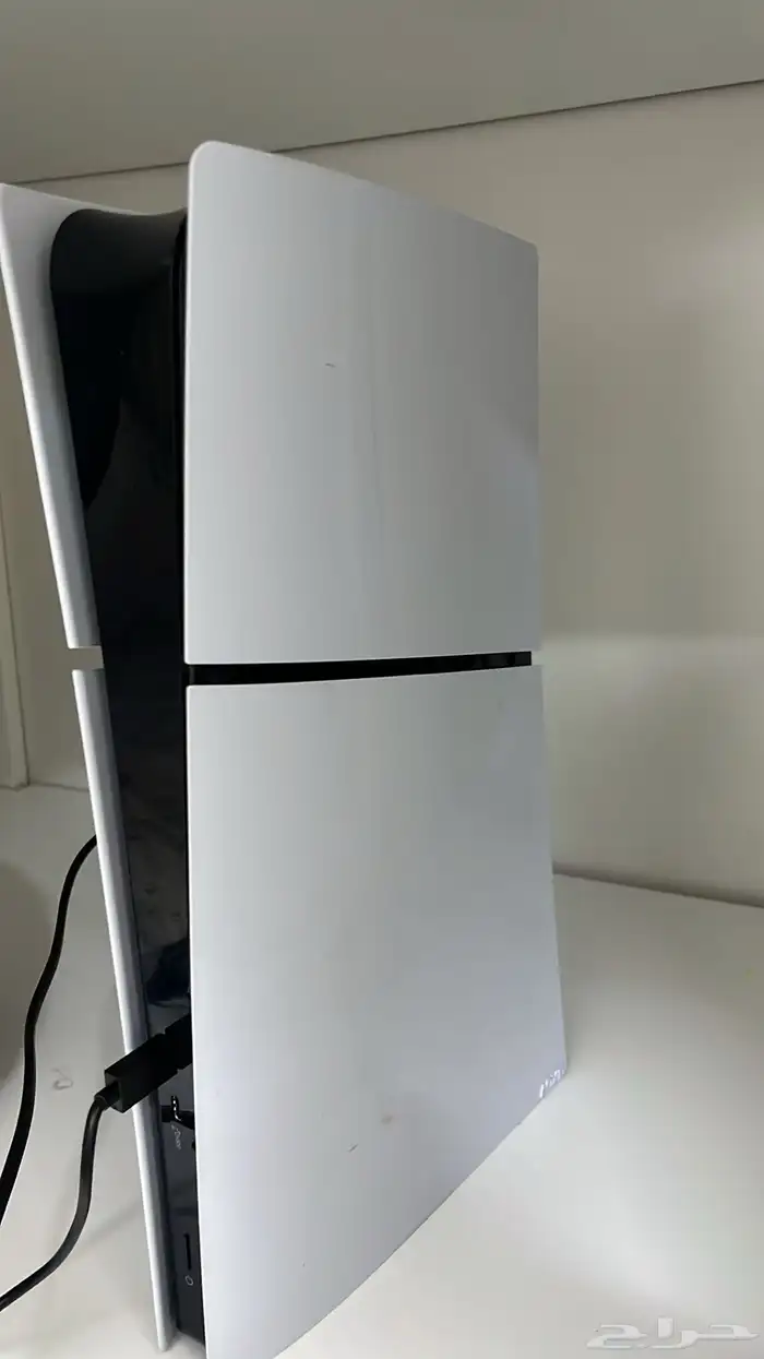 للبيع سوني 5 0