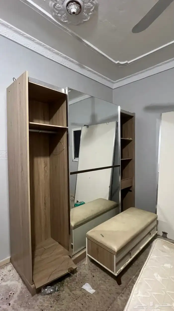 غرفة نوم وكنب للبيع 0