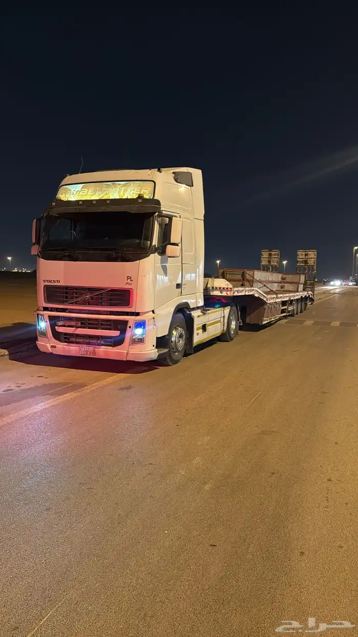 لوبد الرياض. نقل معدات 1