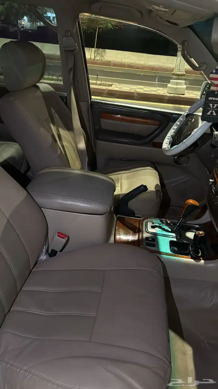 لكزس LX470 2007 فل كامل 12