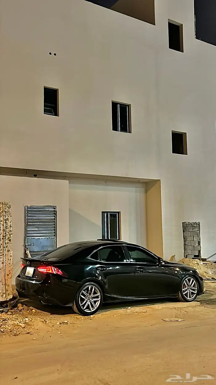 لكزس is350f 2014 4