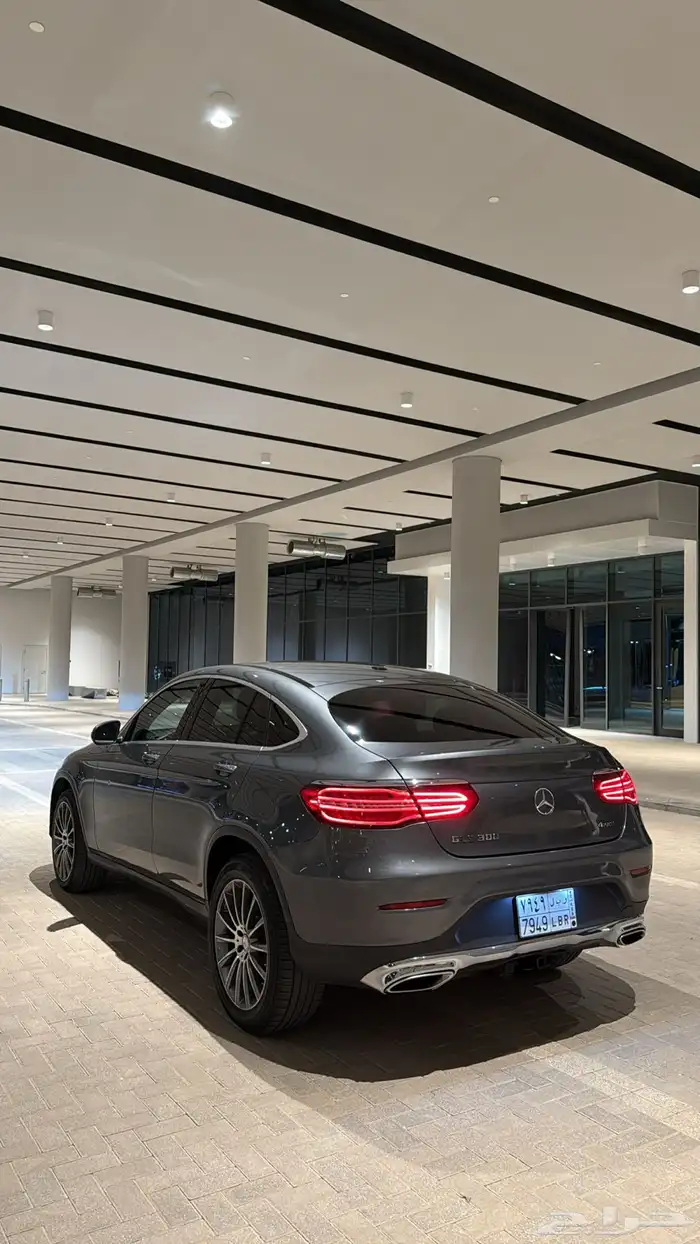 مرسيدس بنز glc300 3