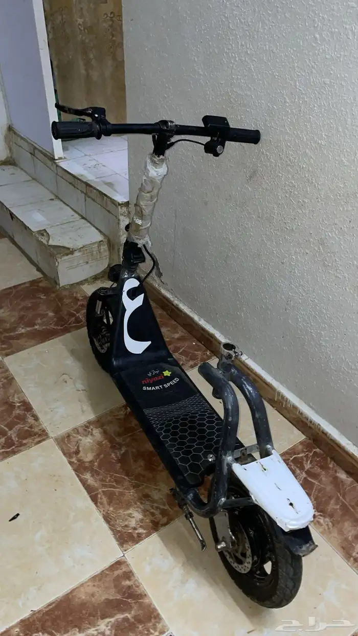 سكوتر نيازي 0