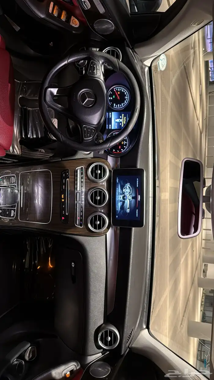 مرسيدس بنز glc300 12