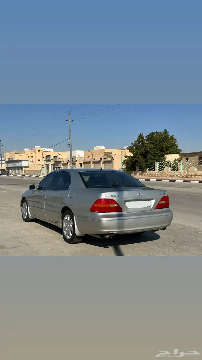 للبيع لكزس 430LS موديل 2001 3
