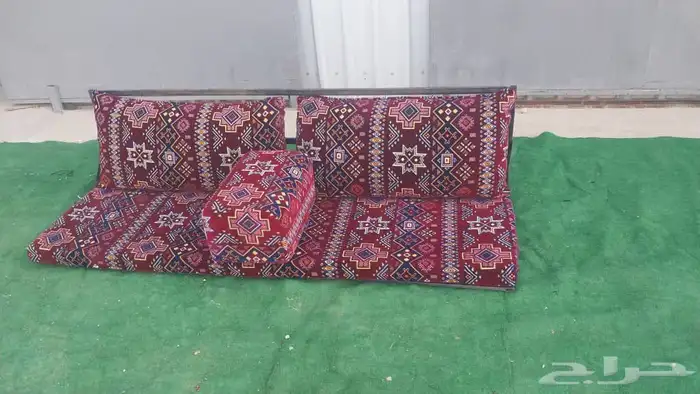 جلسات ارضية للمخيمات والاستراحات 3
