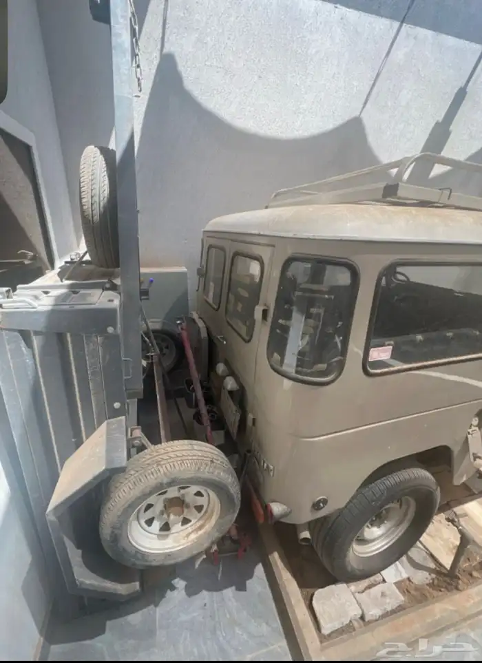 تويوتا ربع مصندق 1976 جيب 5