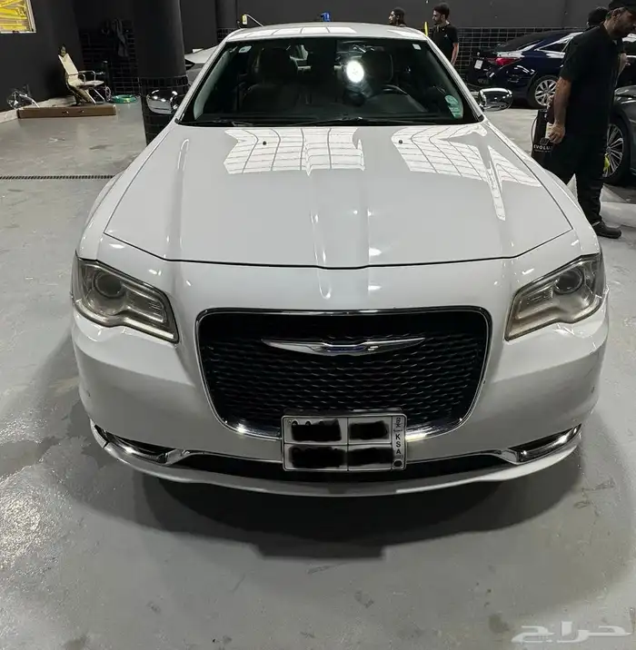 كرايسلر 300 2019 9