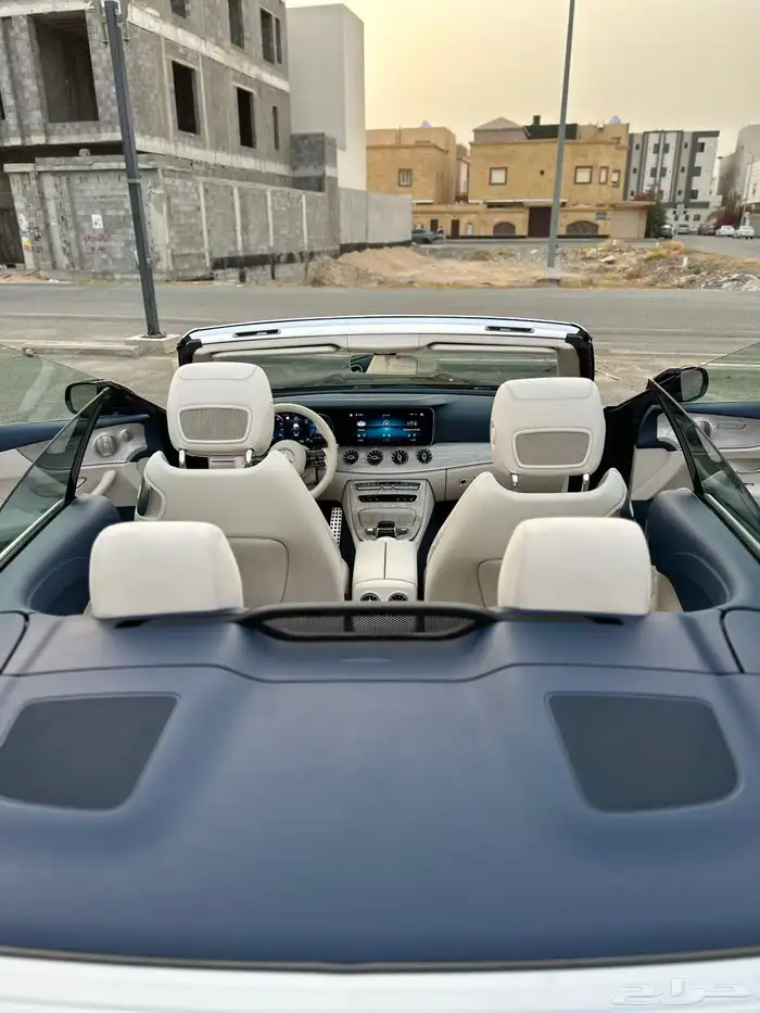 للبيع مرسيدس E300 AMG كشف موديل2023 7