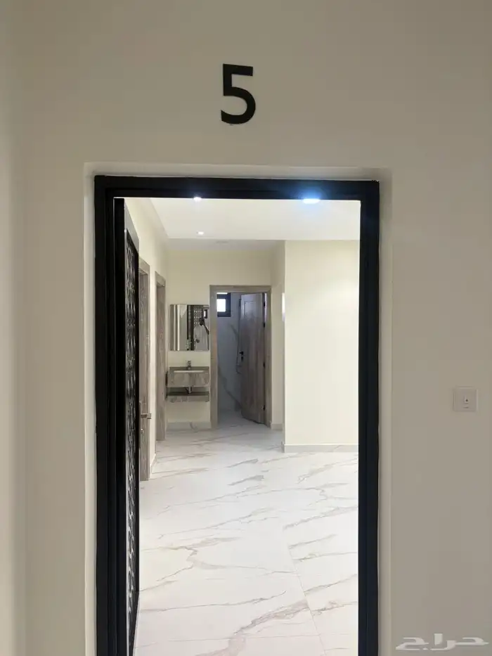 للإيجار شقة فندقية في عنيزة 2