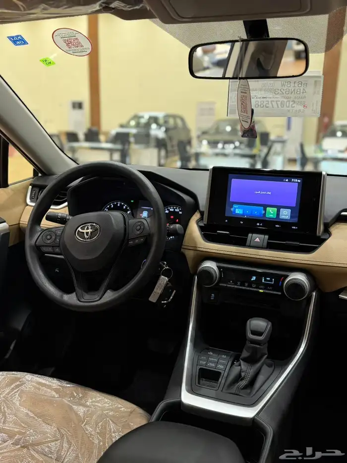 تويوتا رافور LE دبل 4