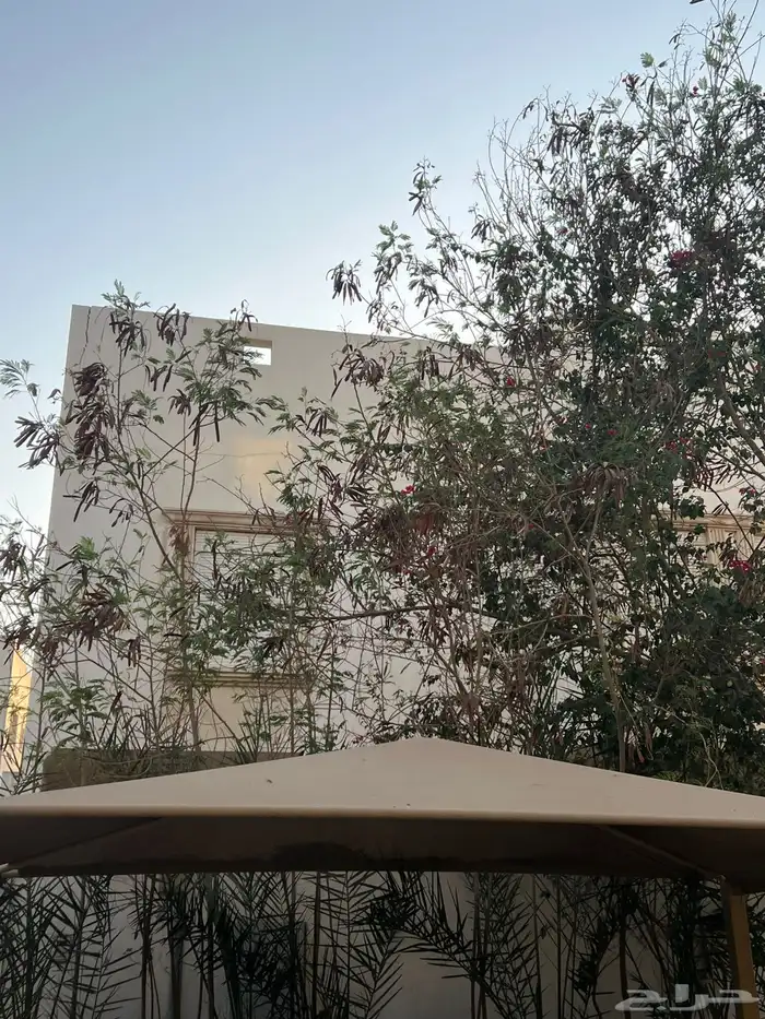 فيلا للبيع بحي الياقوت 3