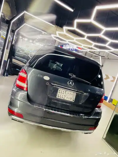 Mercedes Benz GL 450. AMG index